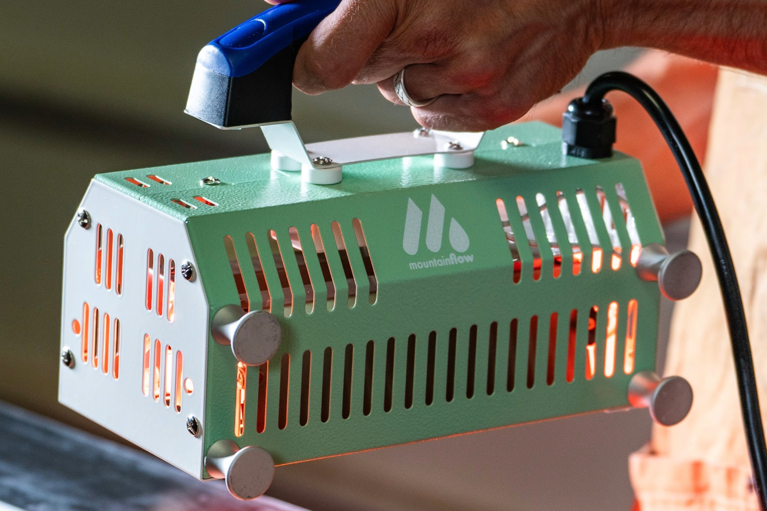 mountainFLOW infrared waxer 2.0