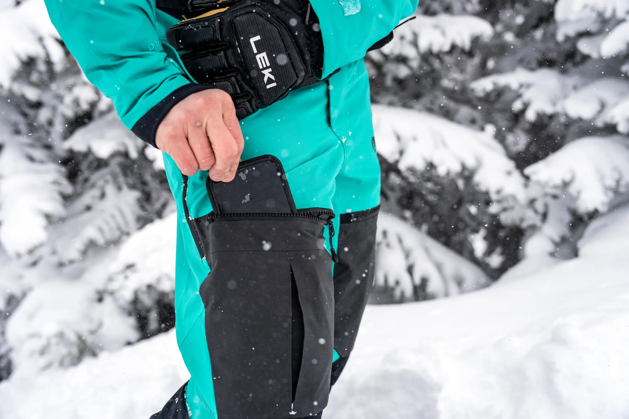ski pants buyer's guide
