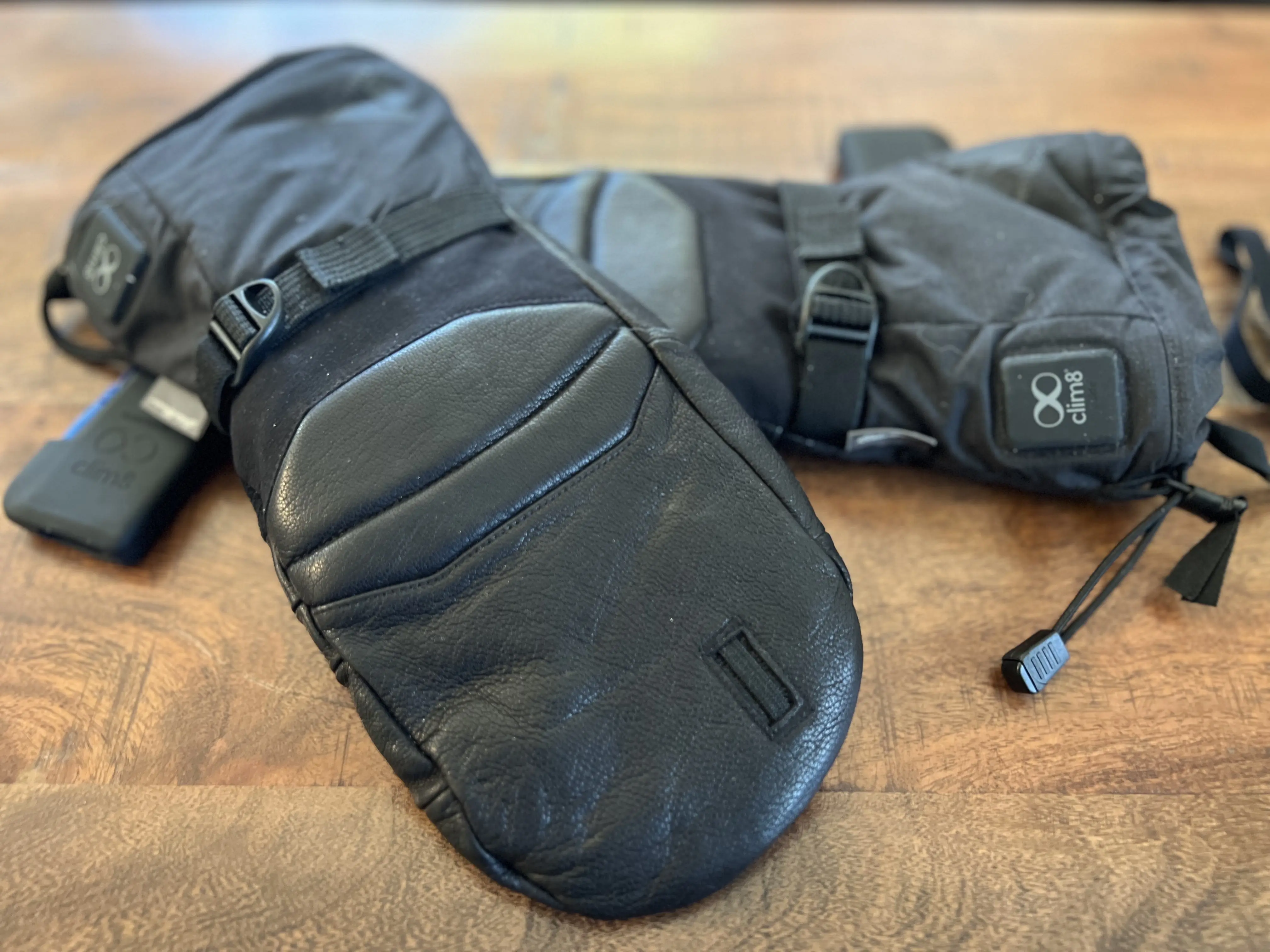 Eddie Bauer Climb8 Heated Mittens