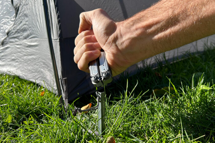 leatherman arc impact surface on tent stake