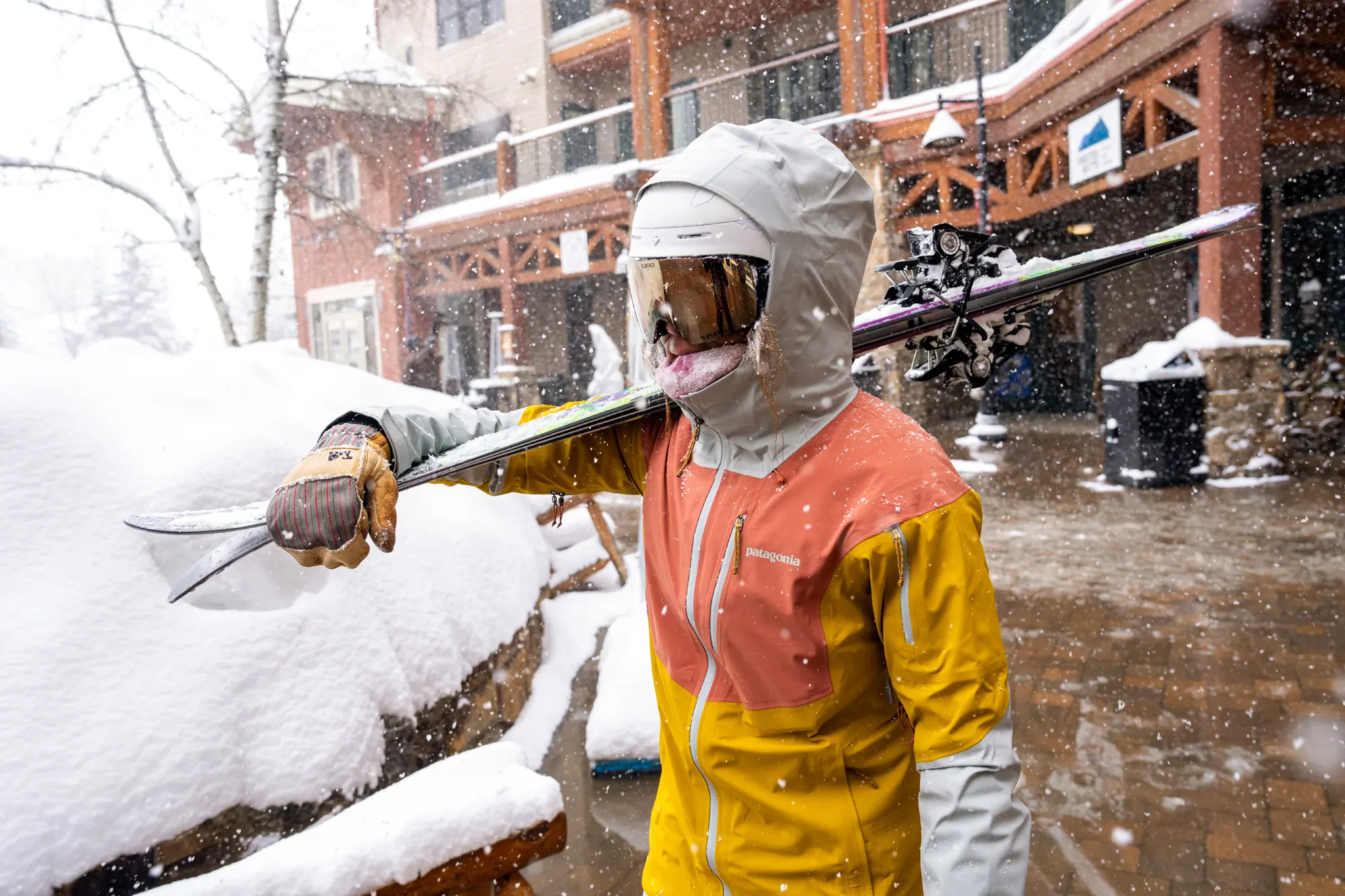 testing all-mountain skis