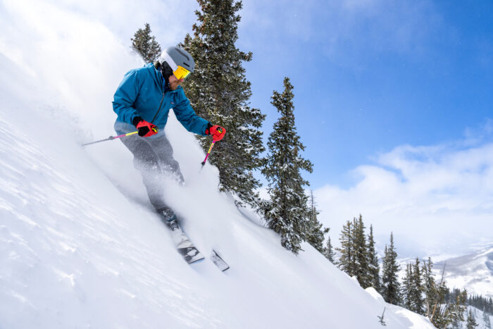 testing all-mountain skis 