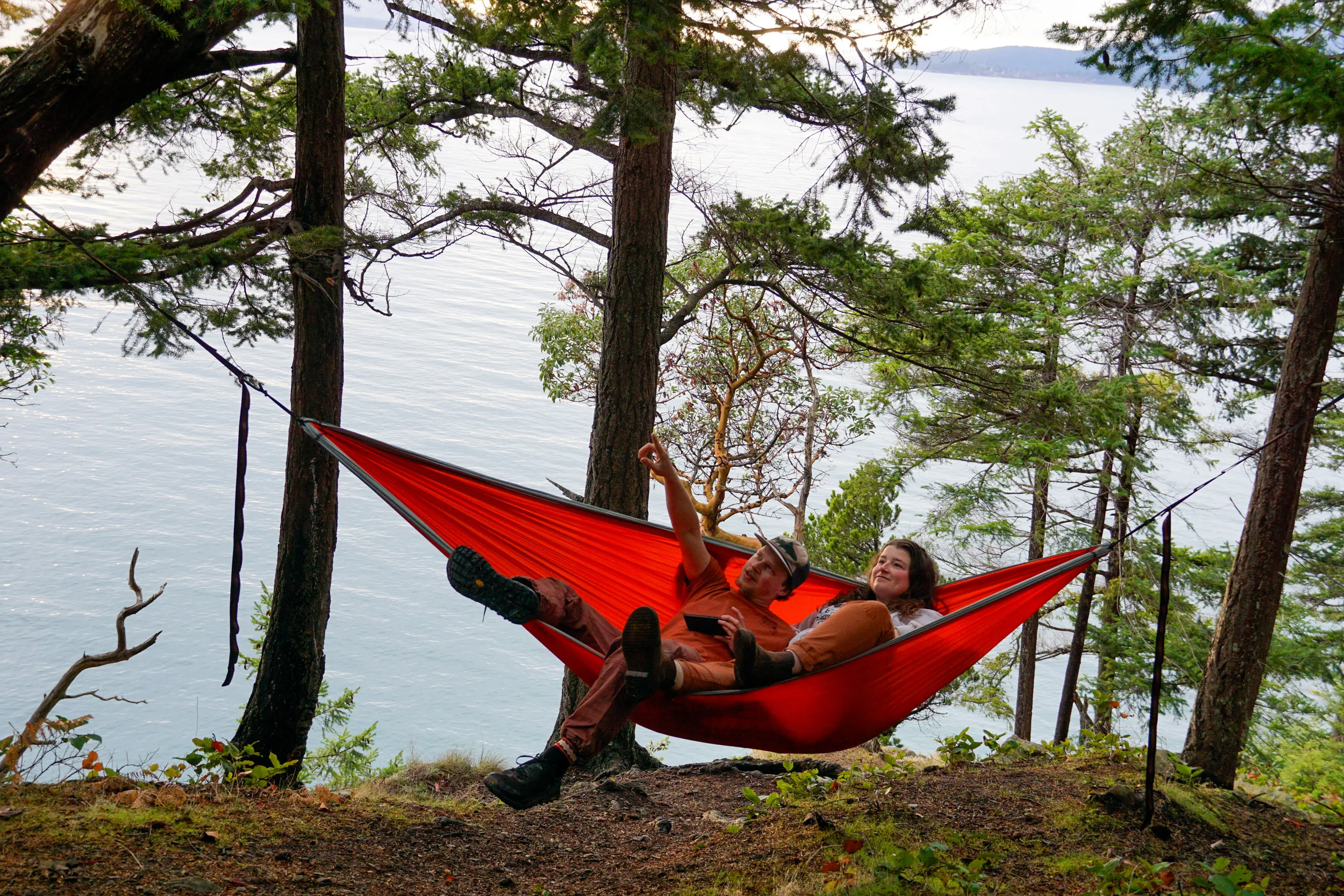 ENO DoubleNest Hammock Review: Hang Out With Room for 2