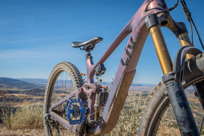 Fox Live Valve controller on the Liv Intrigue LT Advanced Pro 0