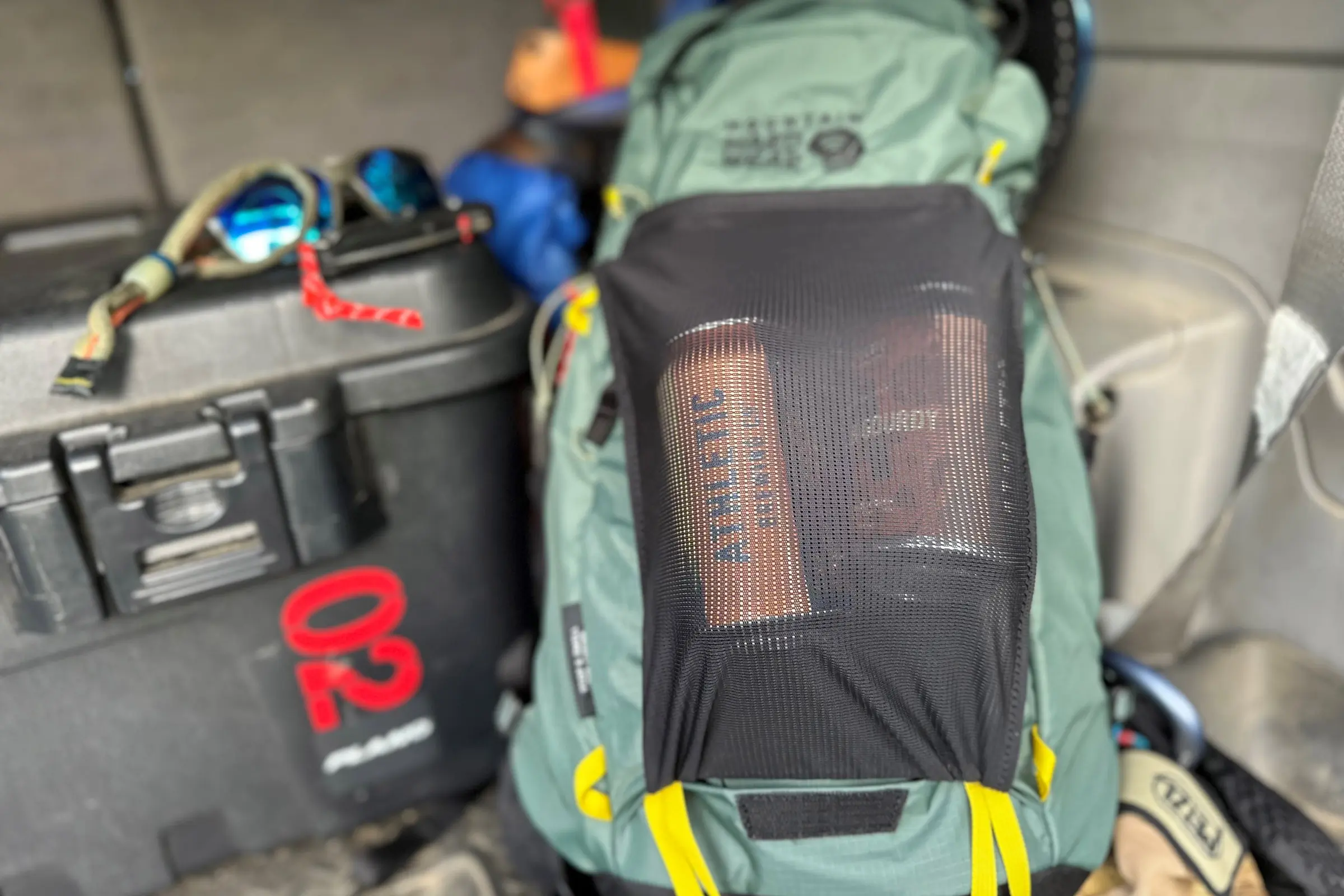 Mountain Hardwear JMT 25l backpack front stash