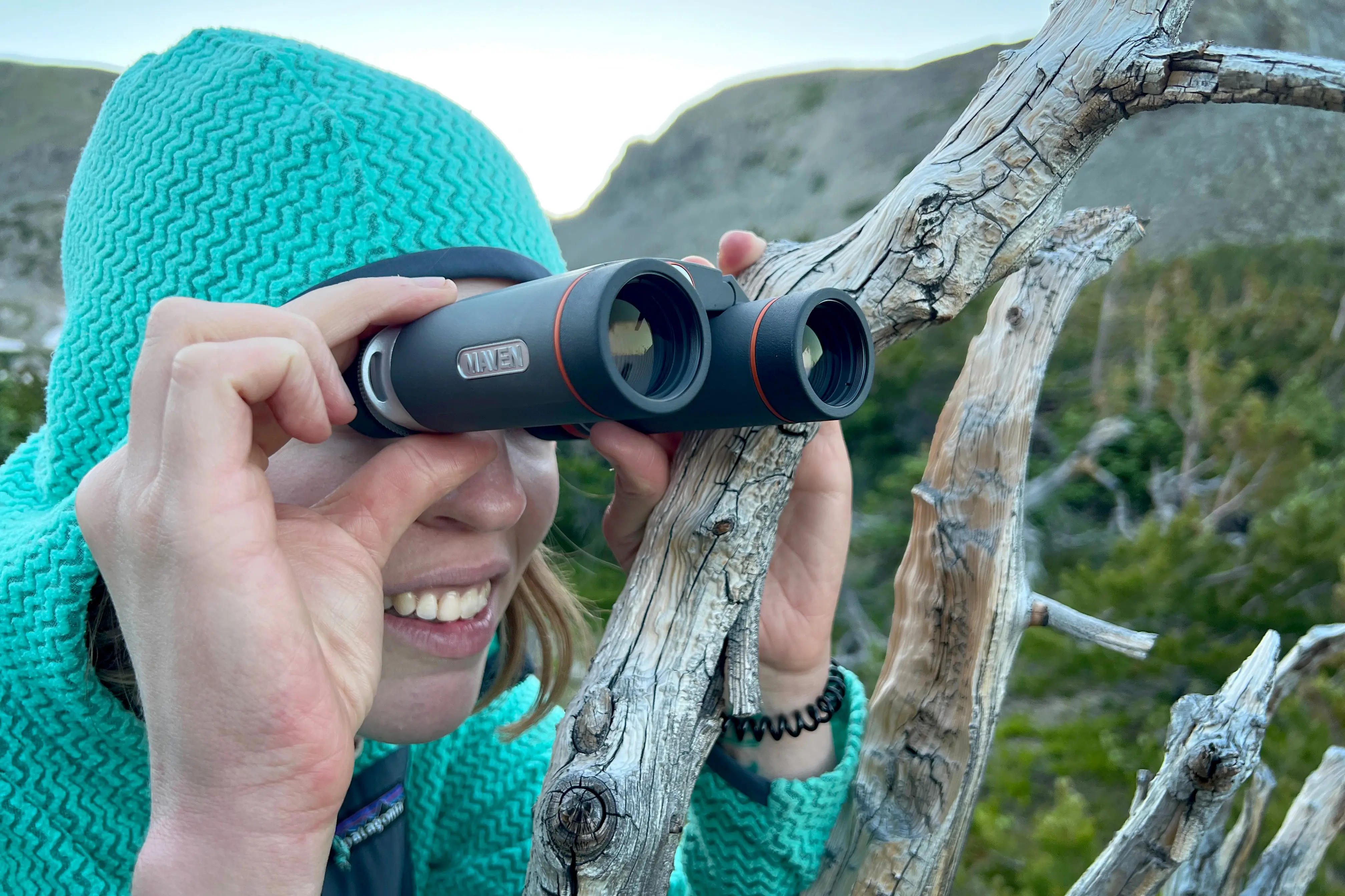 Maven B.7 Binoculars in use