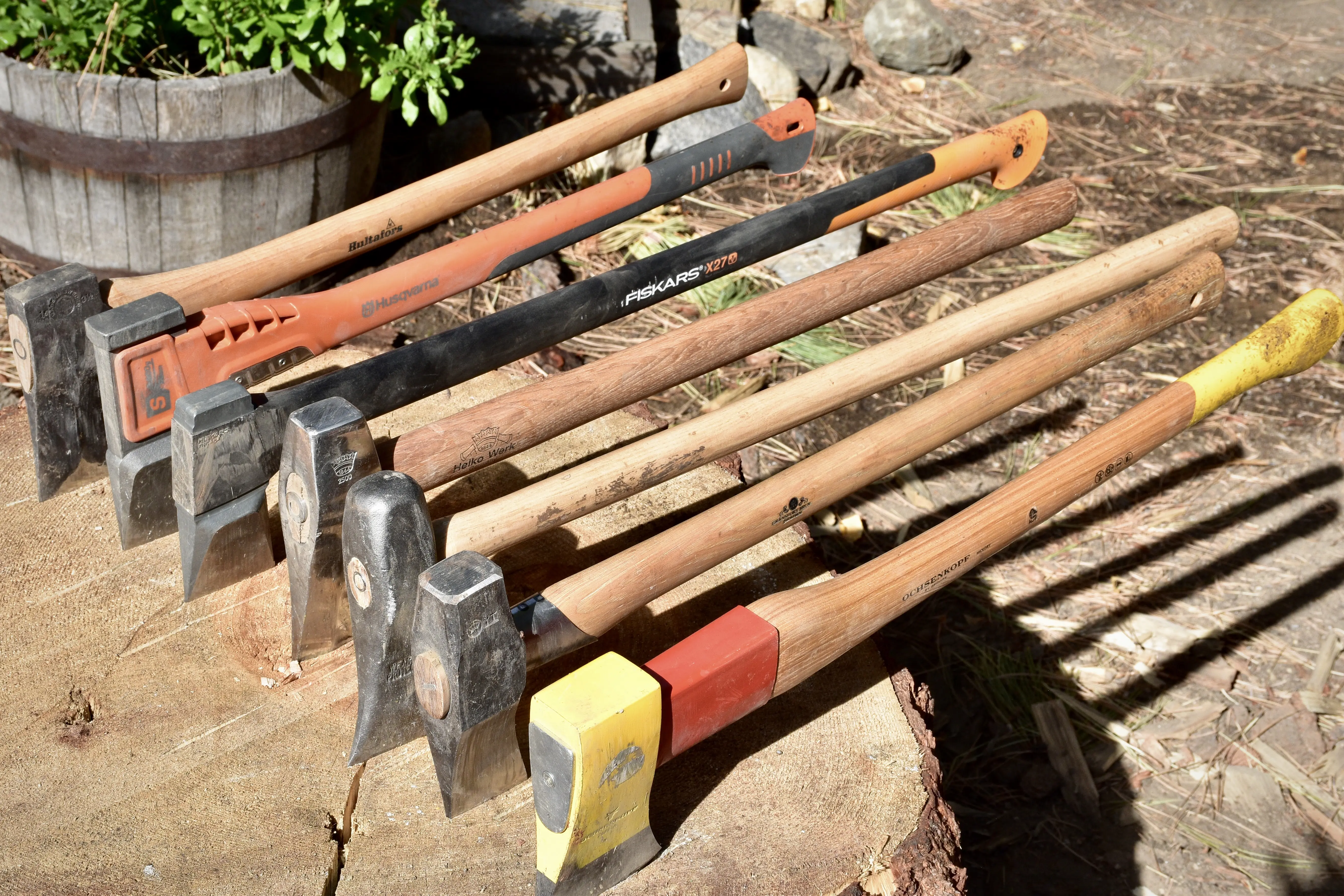 a lineup of some of the best axes for splitting wood