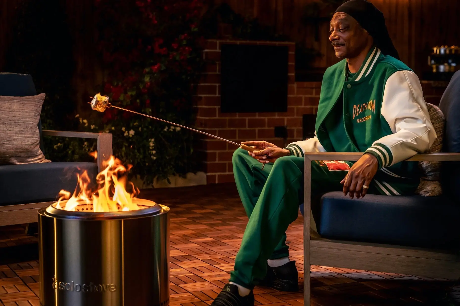 Snoop Dogg x Solo Stove bonfire fire pit