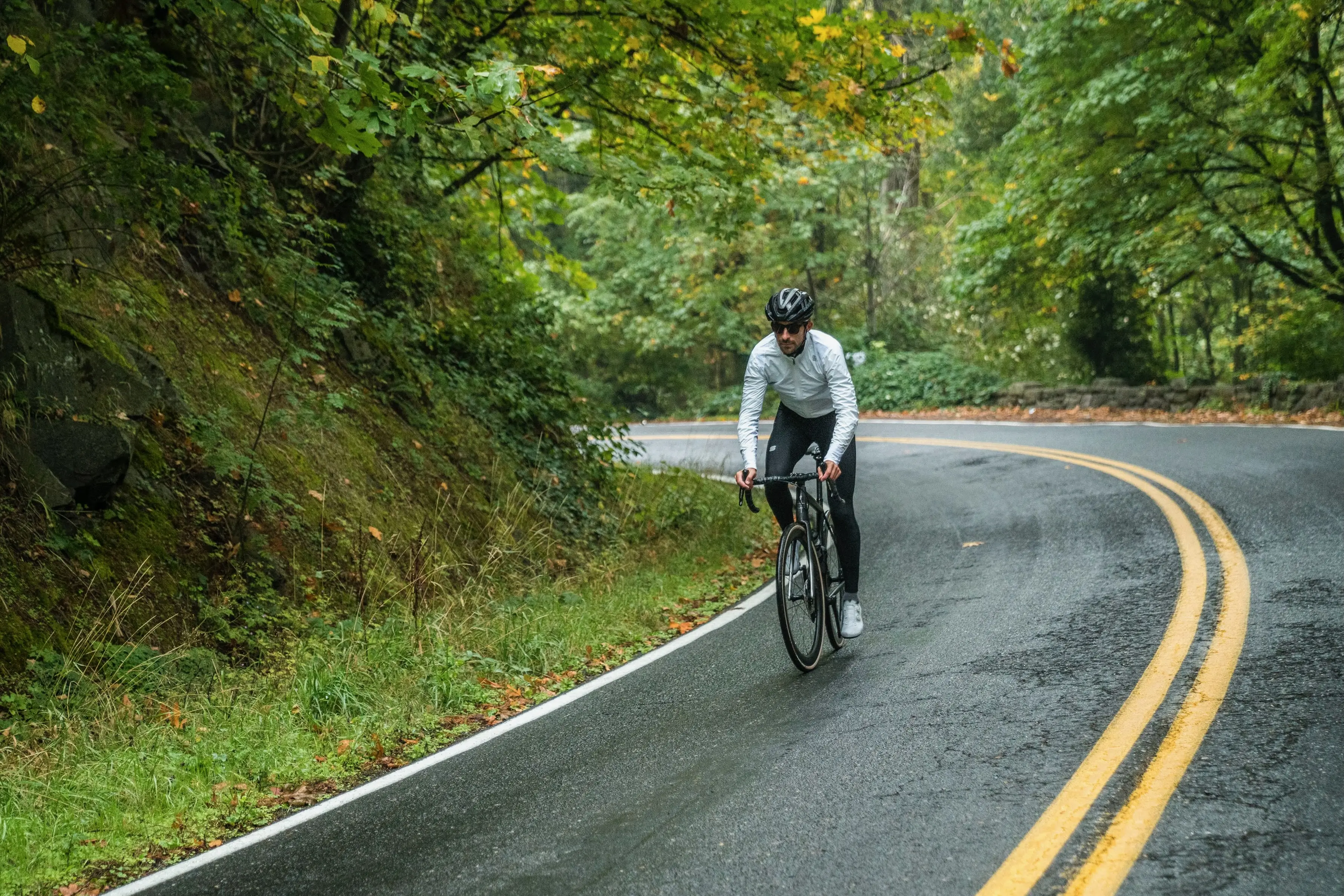 Testing cycling jackets in cold and damp conditions 