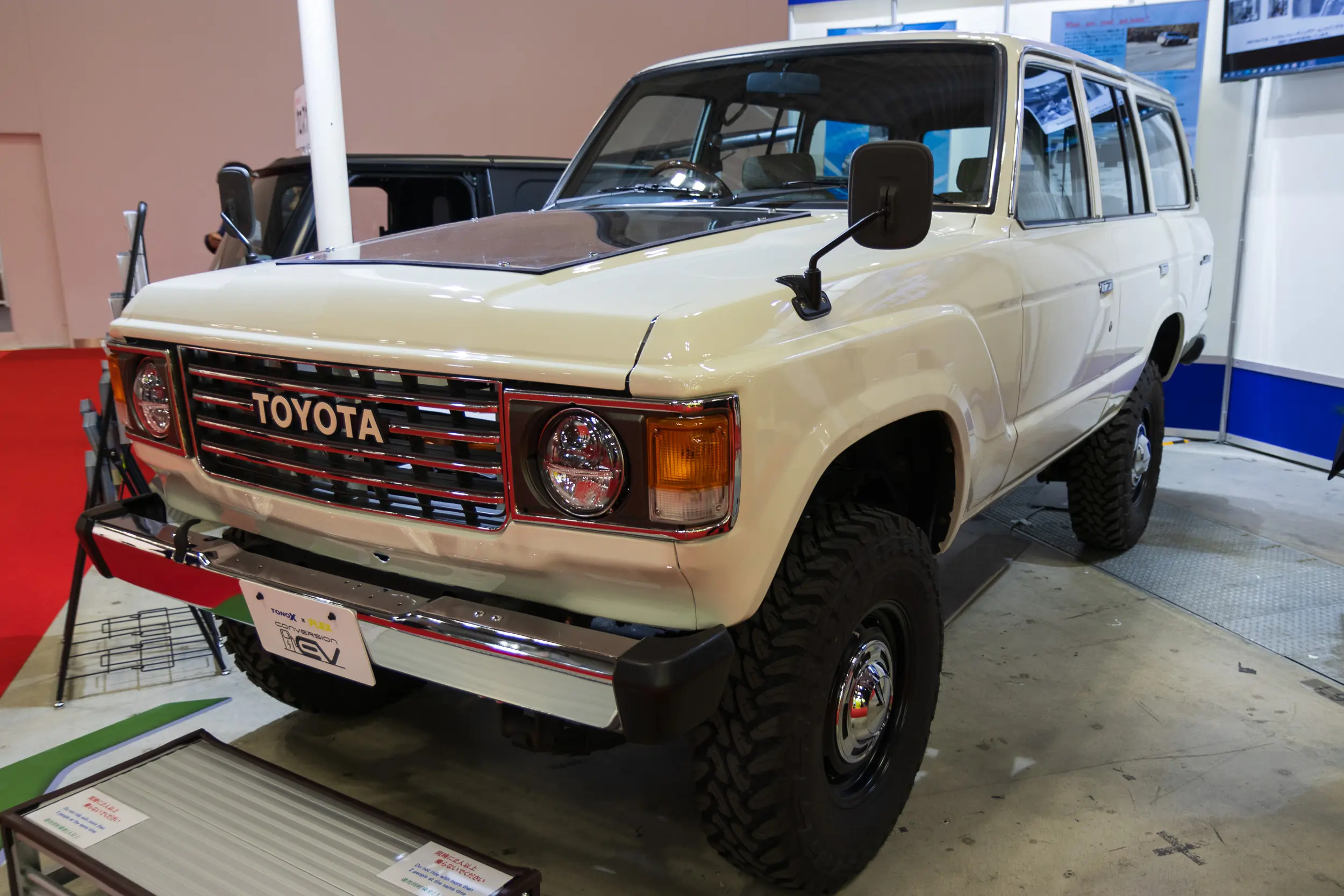 Tonox + Flex Land Cruiser