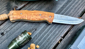 Bushcraft-Ready Folding Knife From the Land of Trolls: Helle Bleja Review