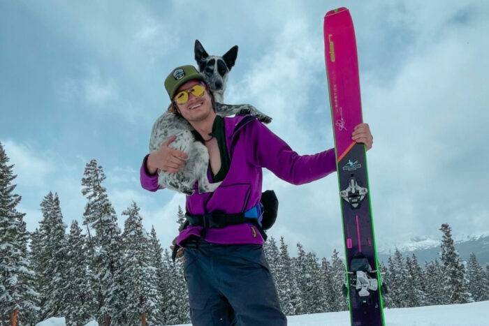 Skiing with dogs