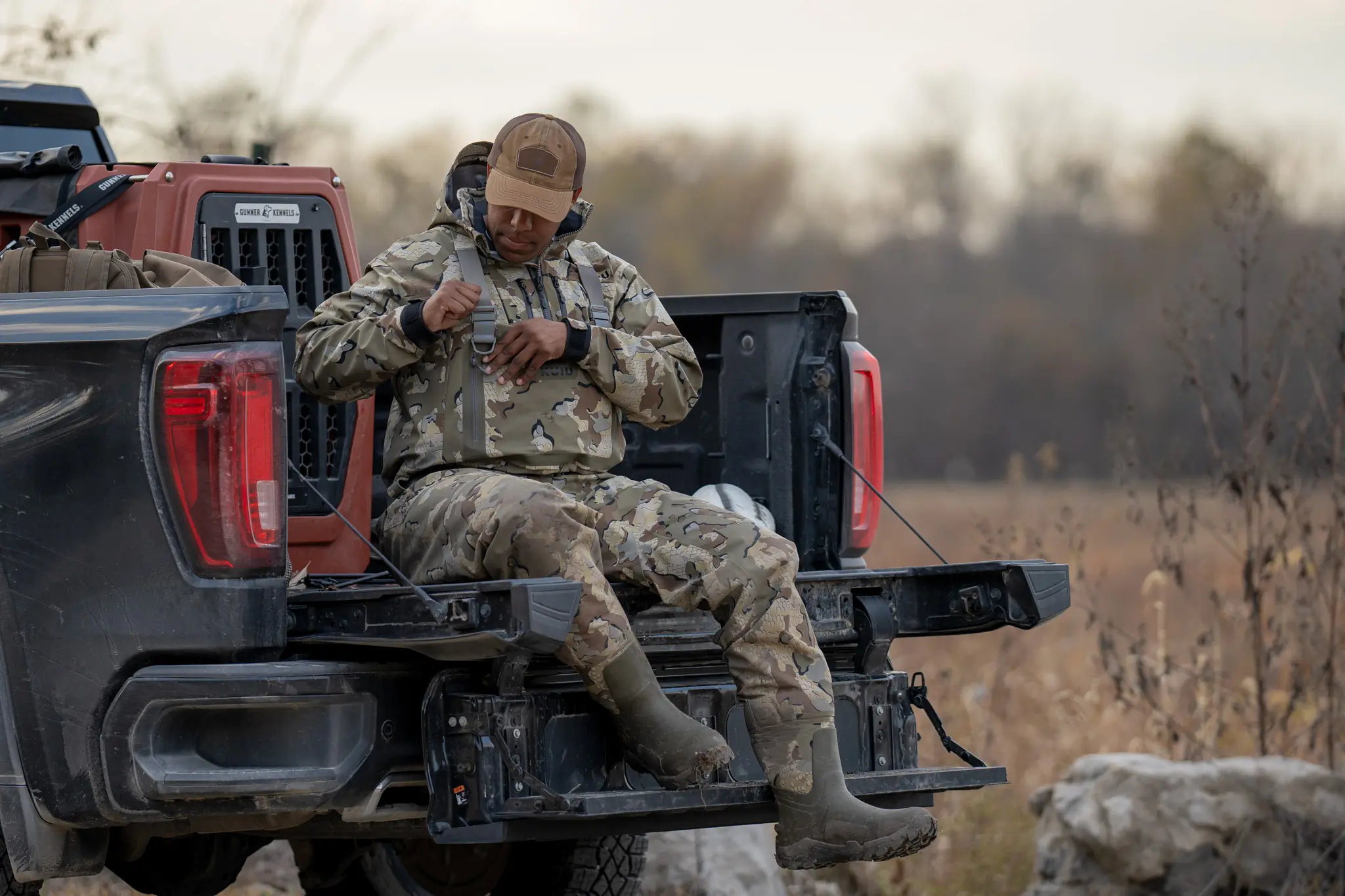 Better Boots, Burly Build, Fewer Zips: KUIU HD Flex Wader Review