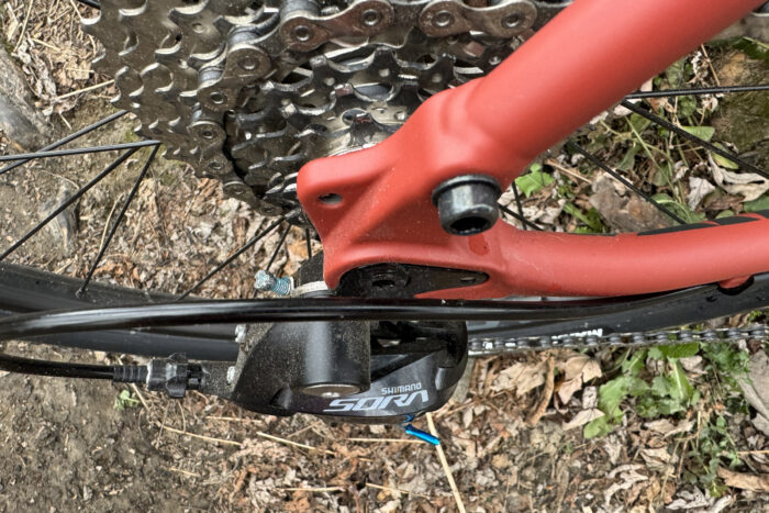 Shimano Sora 9-speed rear derrailluer and cog set