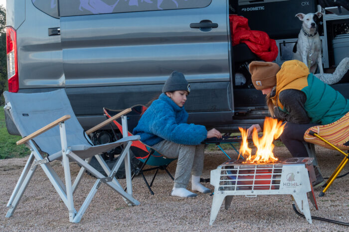 Howl Campfires Howl R4 at a van campsite