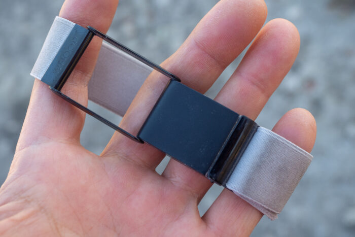 Whoop 4.0 sensor clamp open