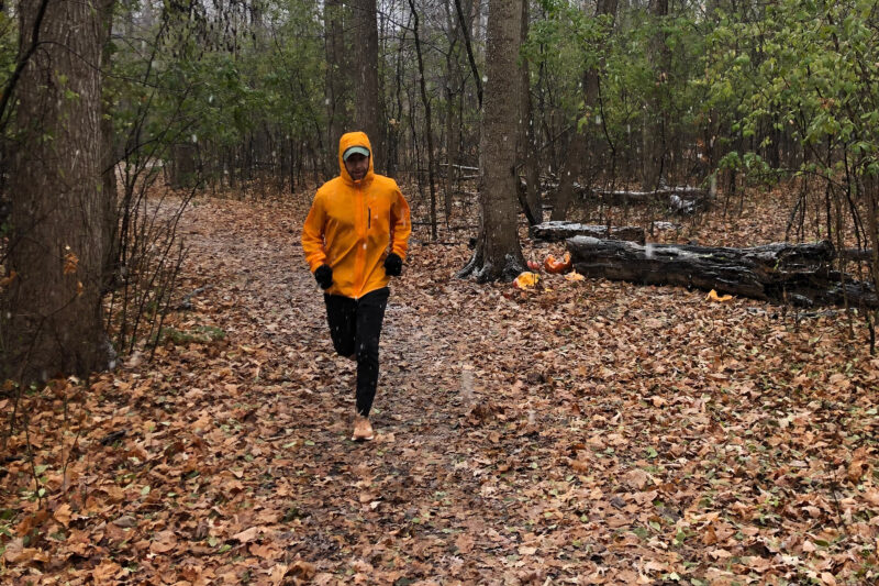 A Cotton-Merino Alternative to Synthetic-Based Windbreakers: icebreaker Shell+ Review