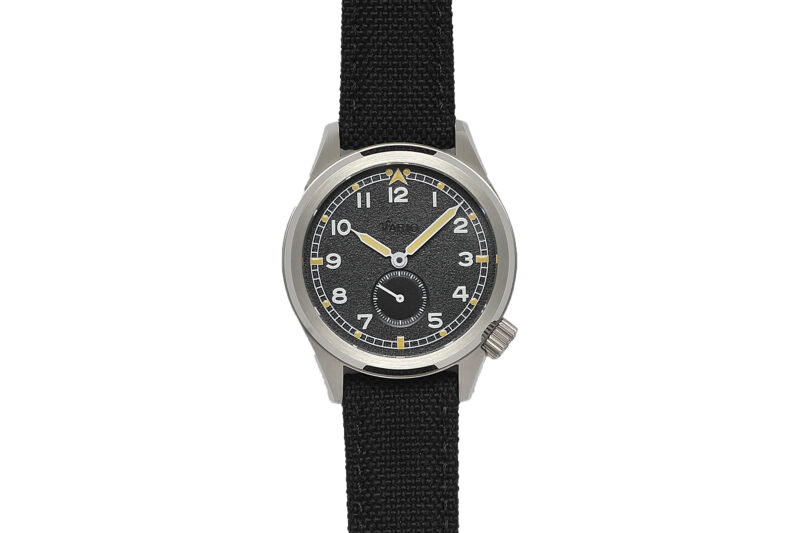 Vario 1945 D12 Watch