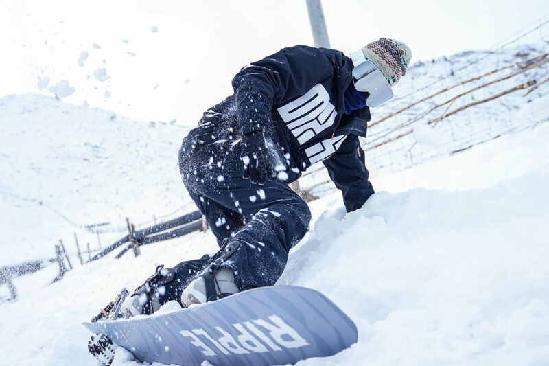 Meet the Cyrusher Ripple: An Electric-Powered Snowboard We’re Still Not Sure We Need