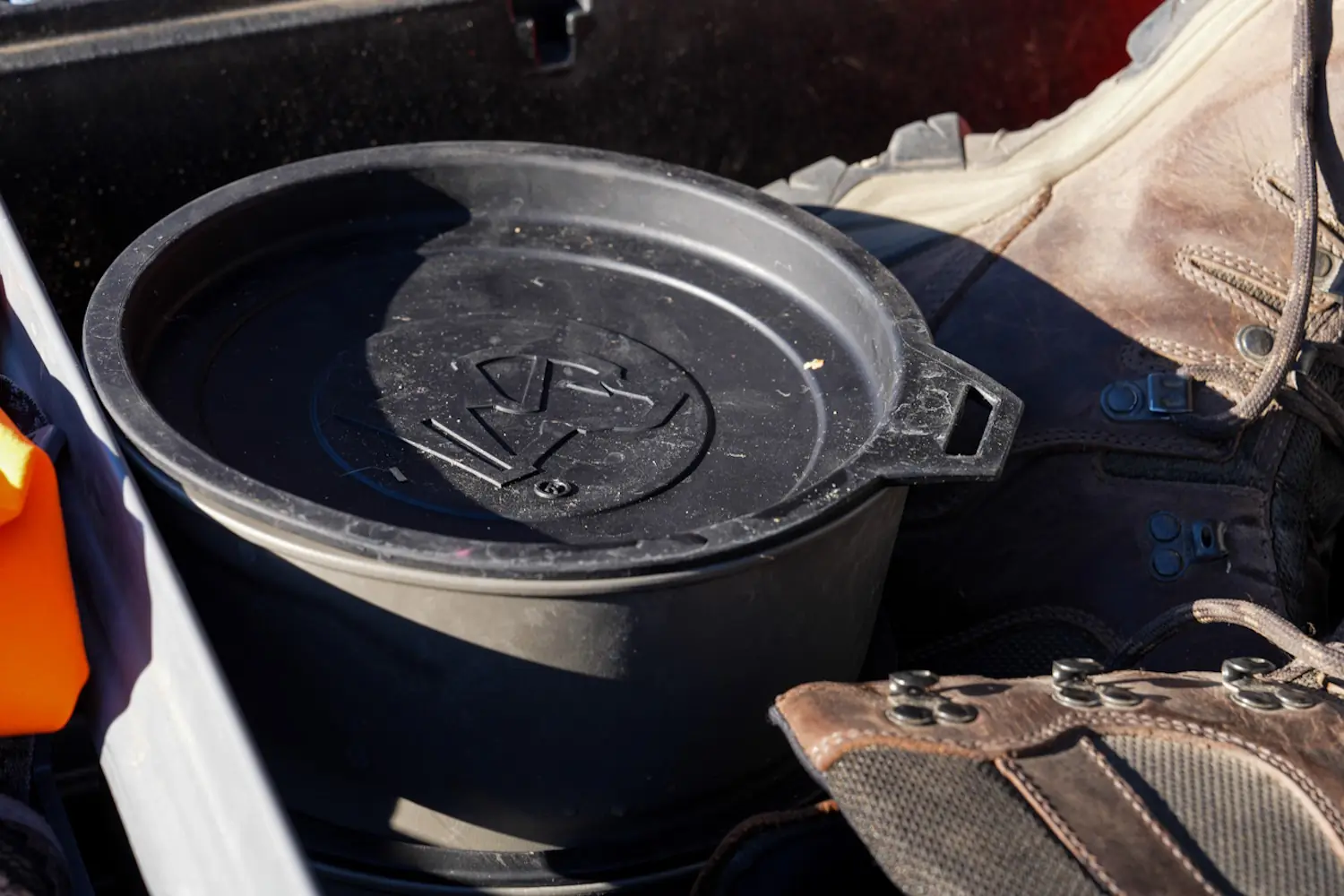 gunner adventure dog bowl