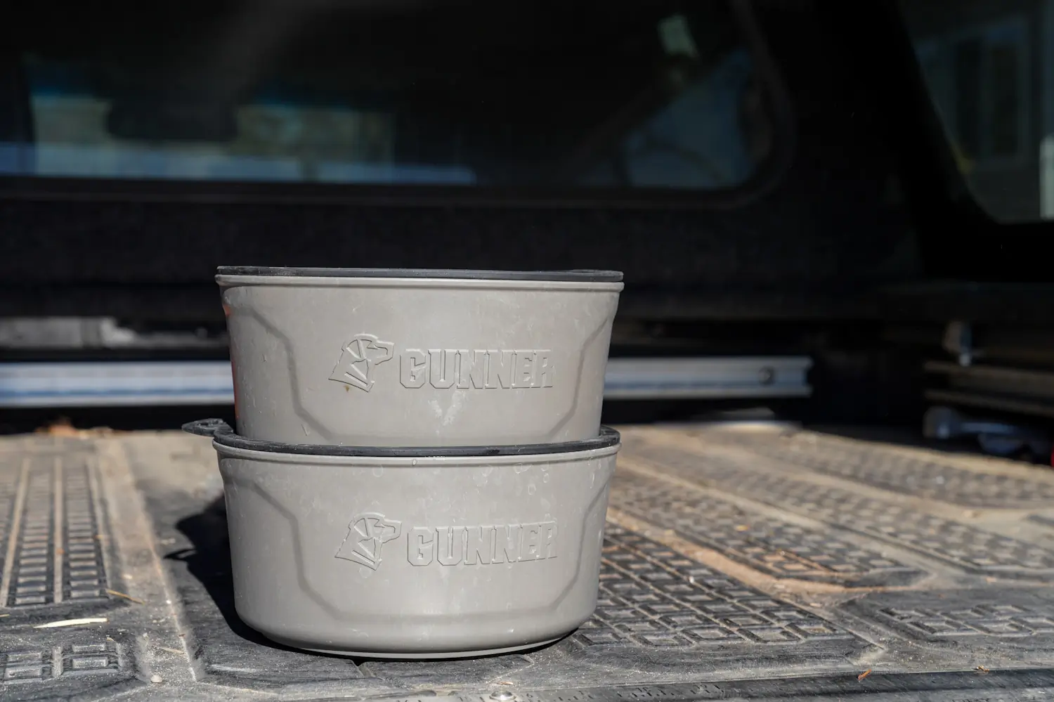 gunner bowl for dogs