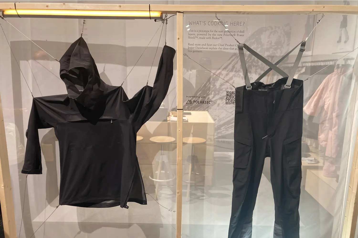 Houdini Flow Shell and Pant