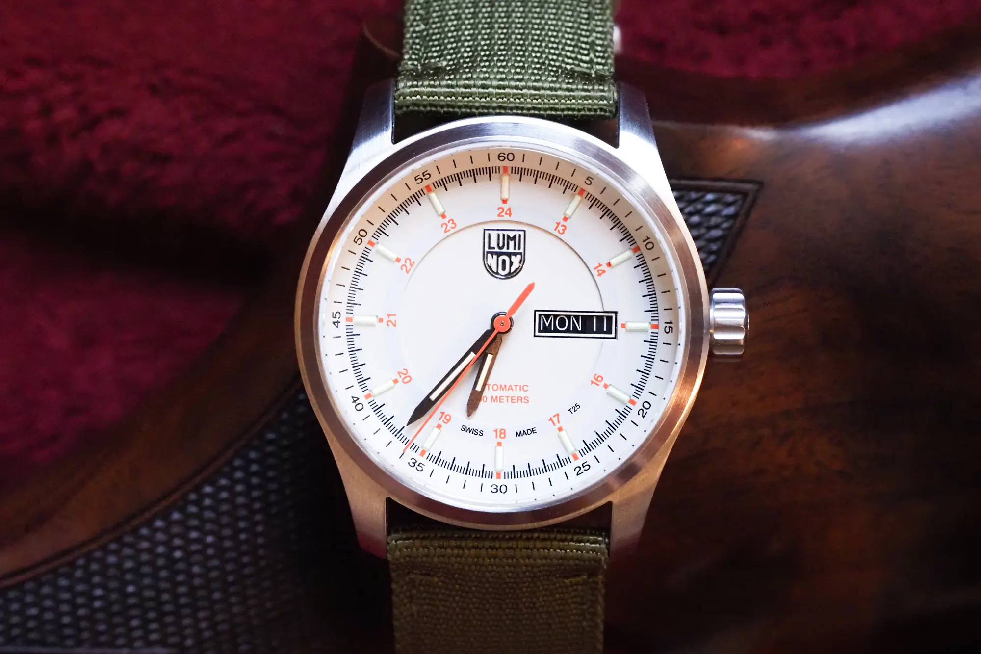 Luminox ATACAMA Field classic　ref.1825 Luminox Atacama Field Watch - 43mm – ShopCGX