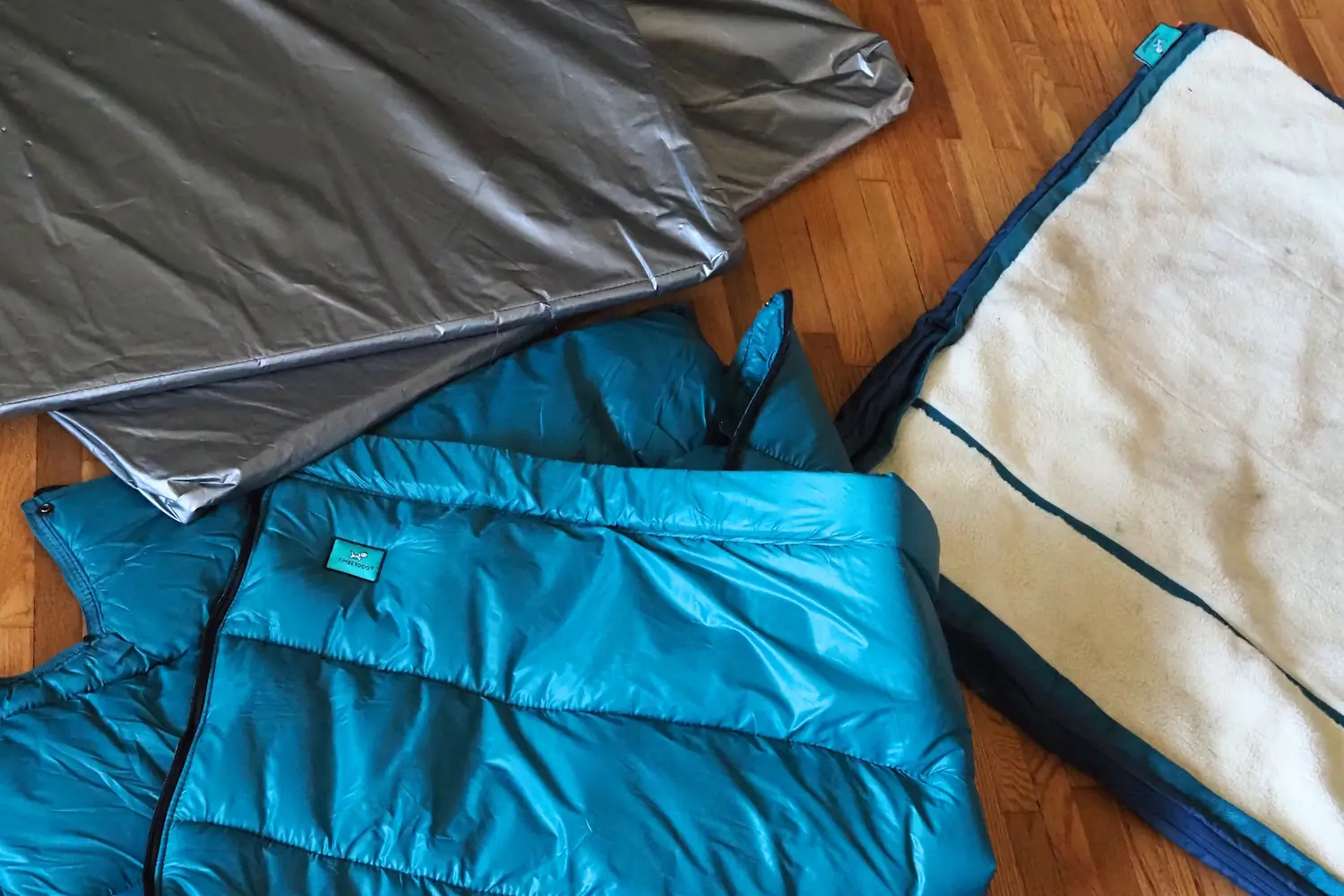 sleeping bed and foam insert