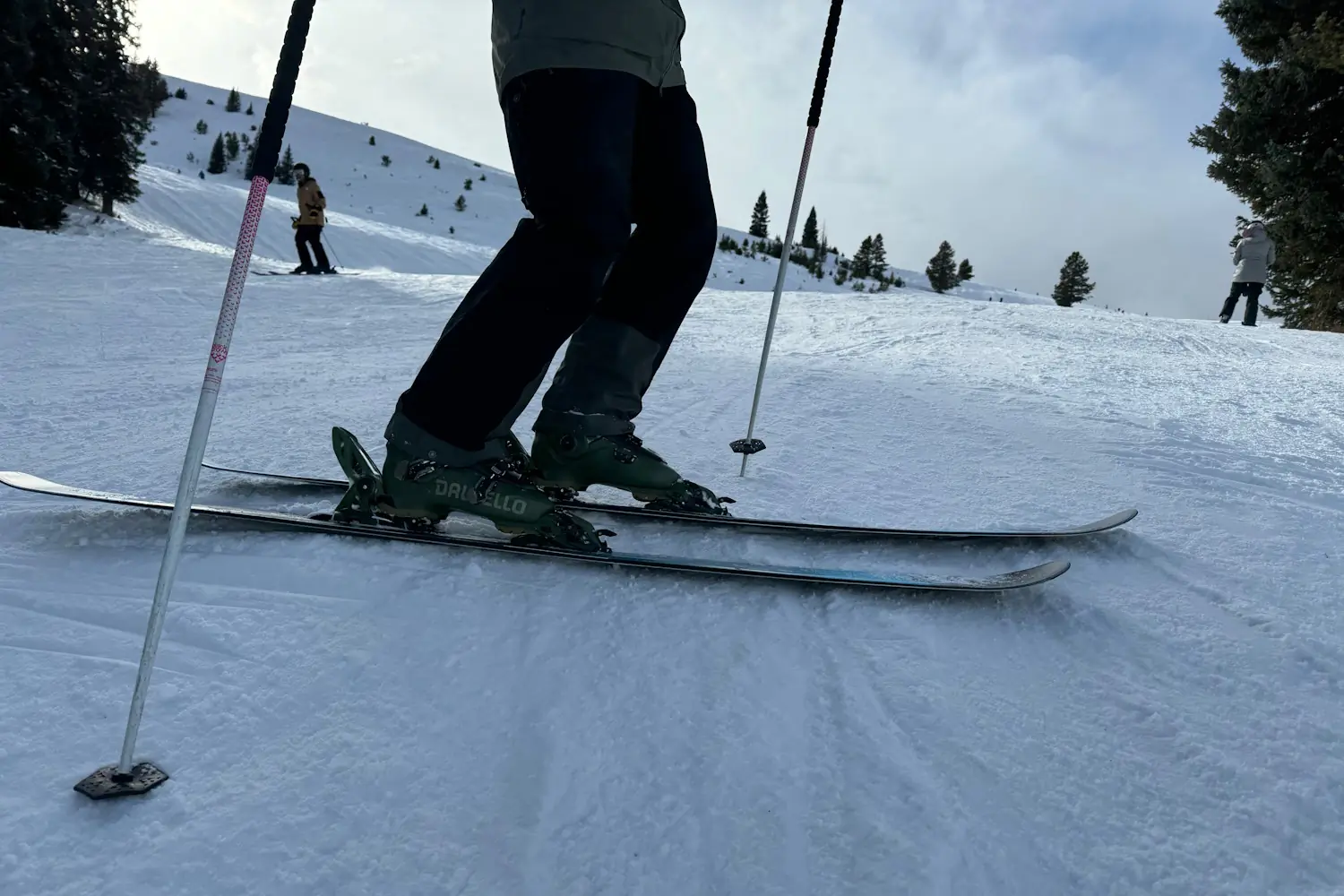 volkl blaze 106 skis
