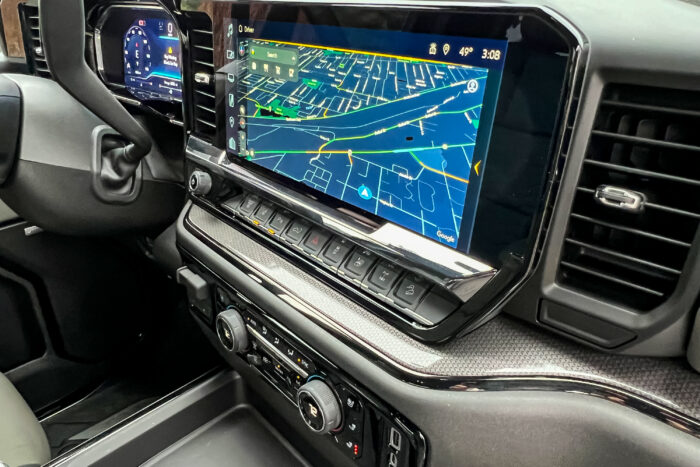 GM HD Infotainment screen