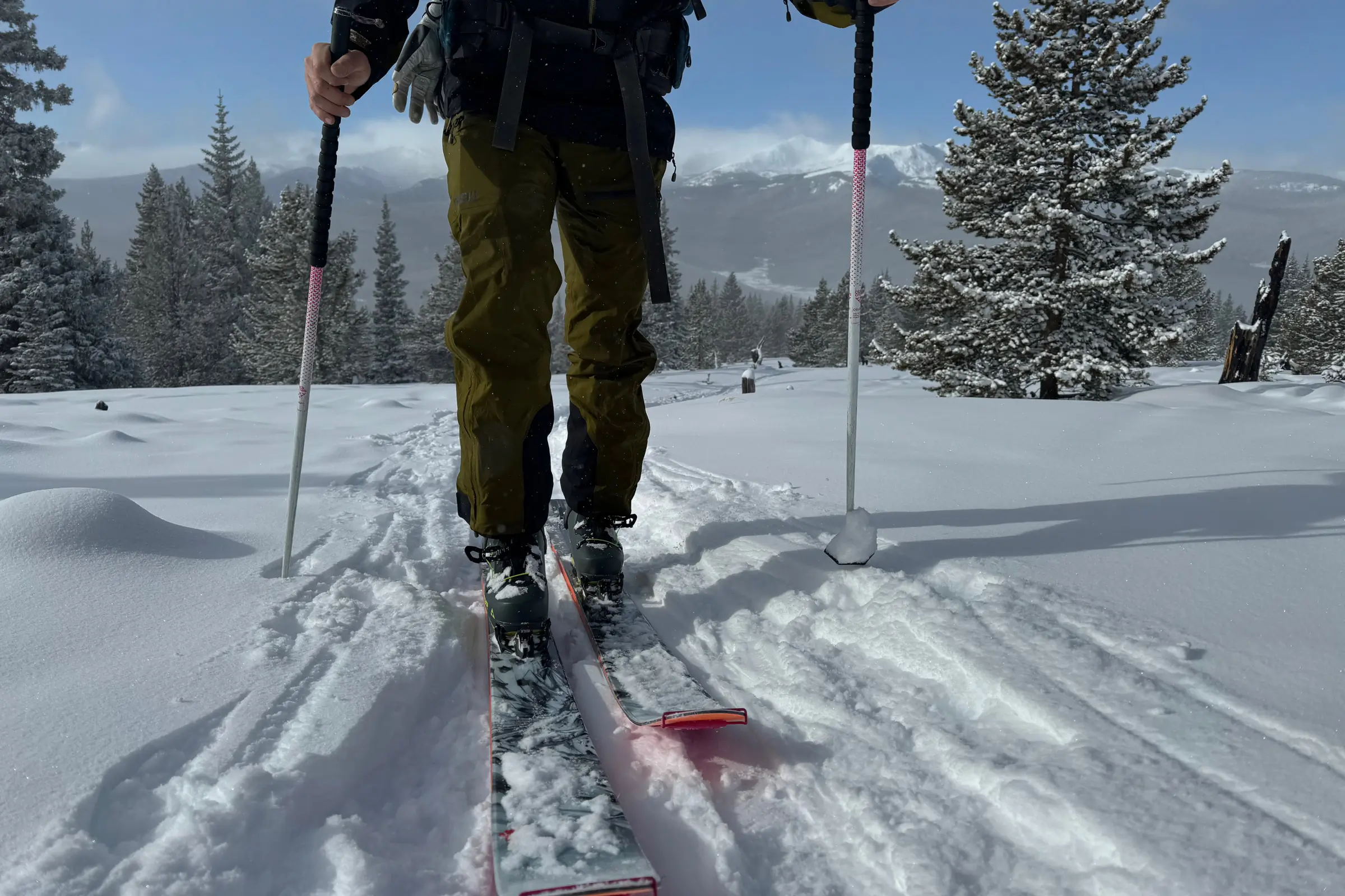 4FRNT Hoji Ski With 4-Lock Skin System Review