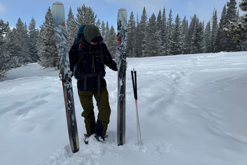 Locking Skin System for Backcountry Powder Laps: 4FRNT Hoji Ski With 4-Lock Skin System Review