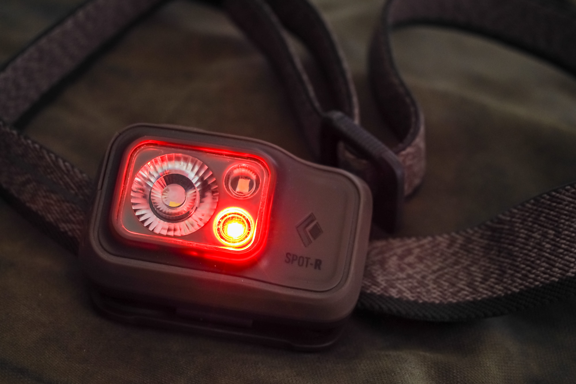 Black Diamond Spot 400 R review with red light