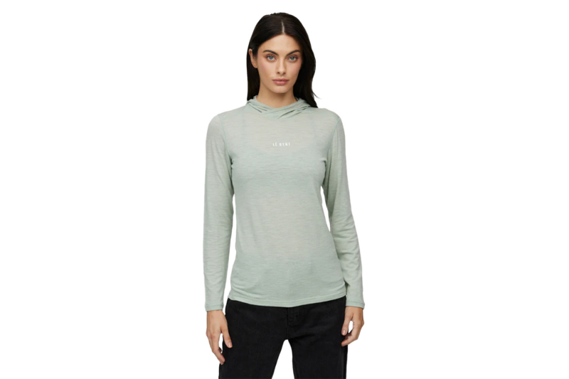Le Bent Women’s Feathertop Ultralight Hooded Long Sleeve Tee