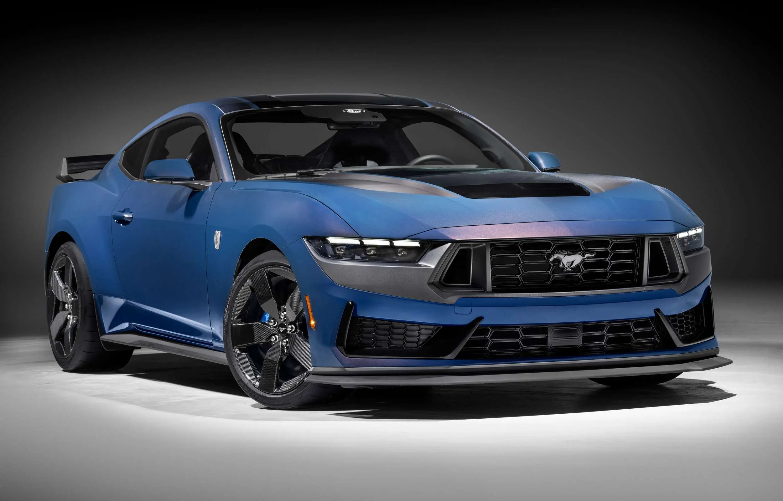 2025 Ford Mustang Dark Horse