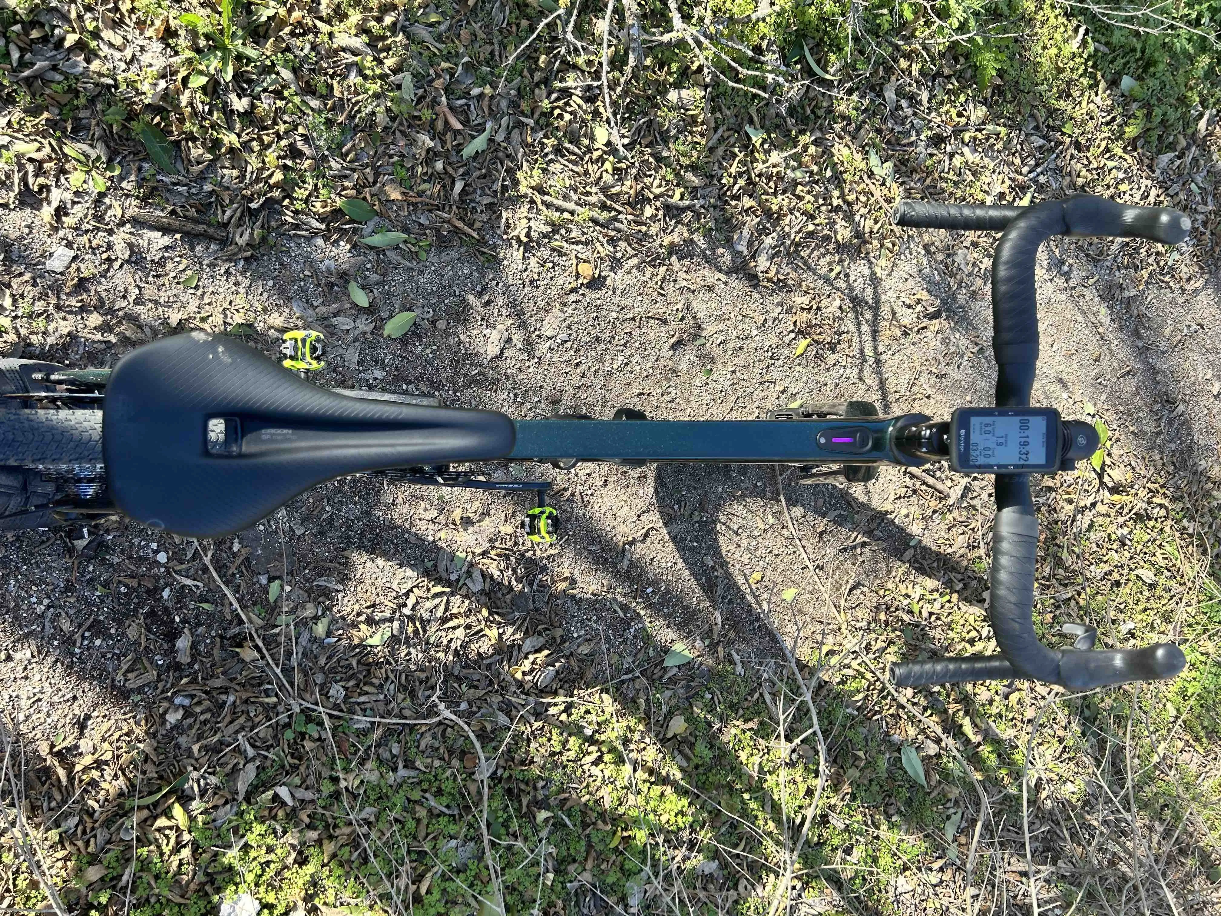 Desiknio X2 Gravel e-bike top view.