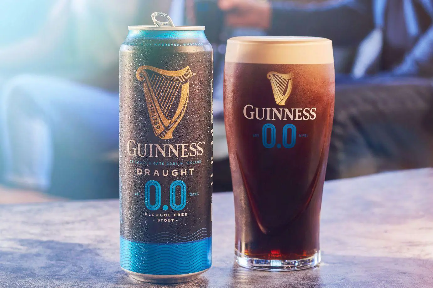 guinness 0.0 draught next to can