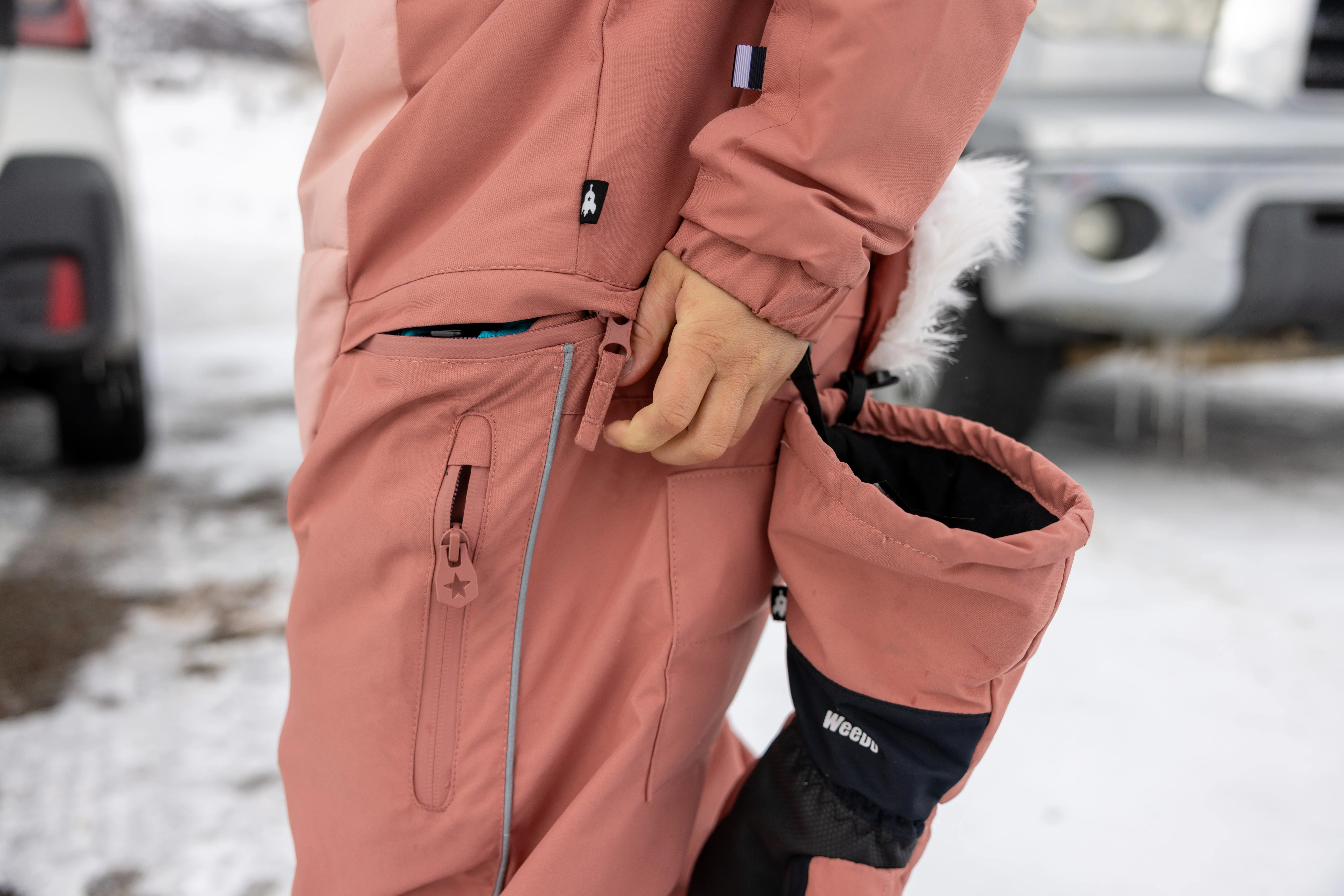 dropseat zipper on snow one-piece for kids