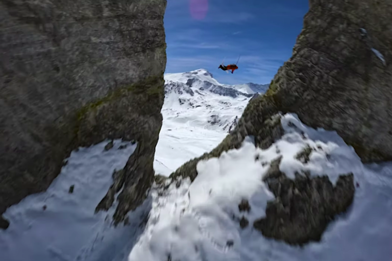 A Rare Sighting: Even the World’s Best Skier Falls Sometimes