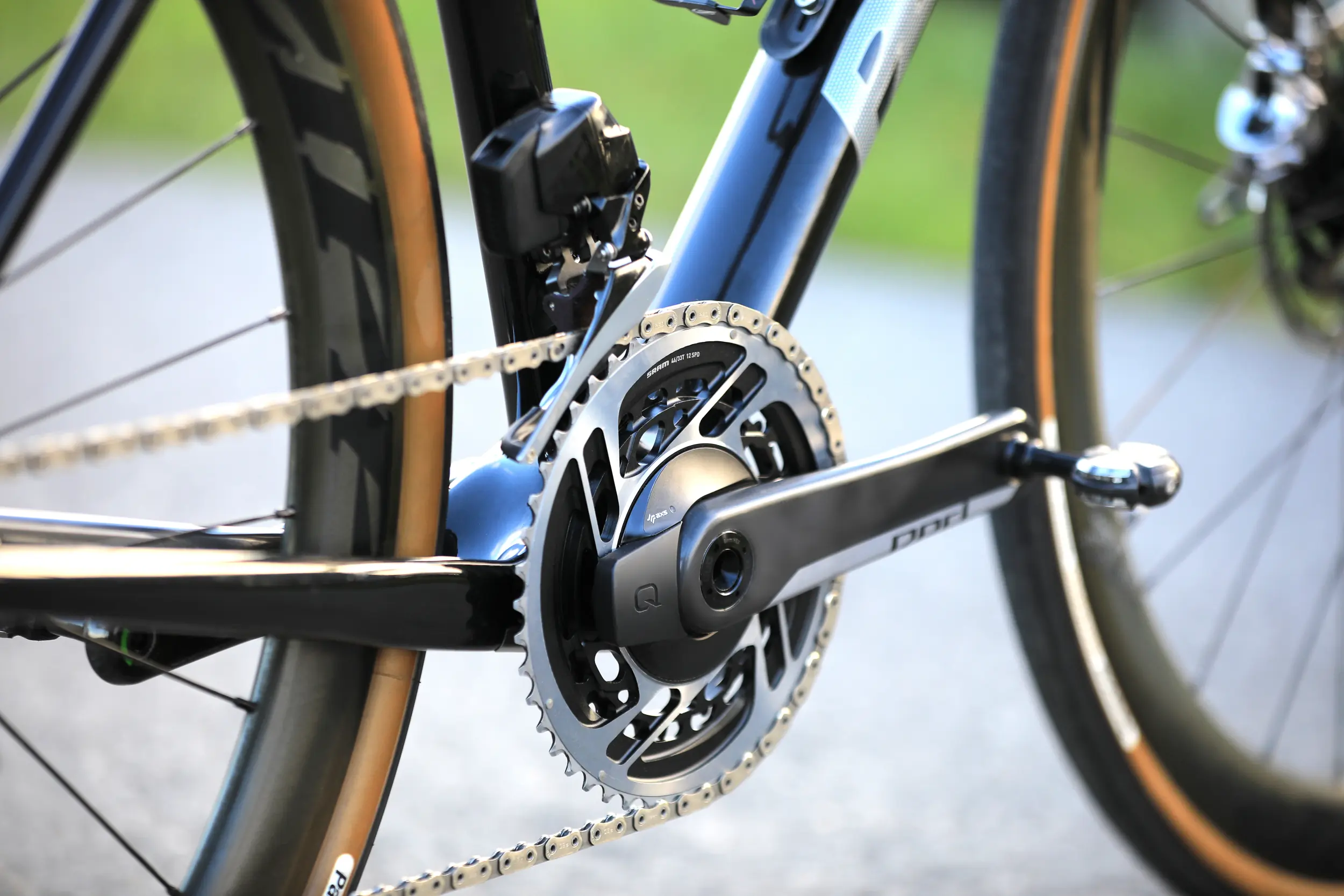 SRAM Red e-Tap AXS drivetrain