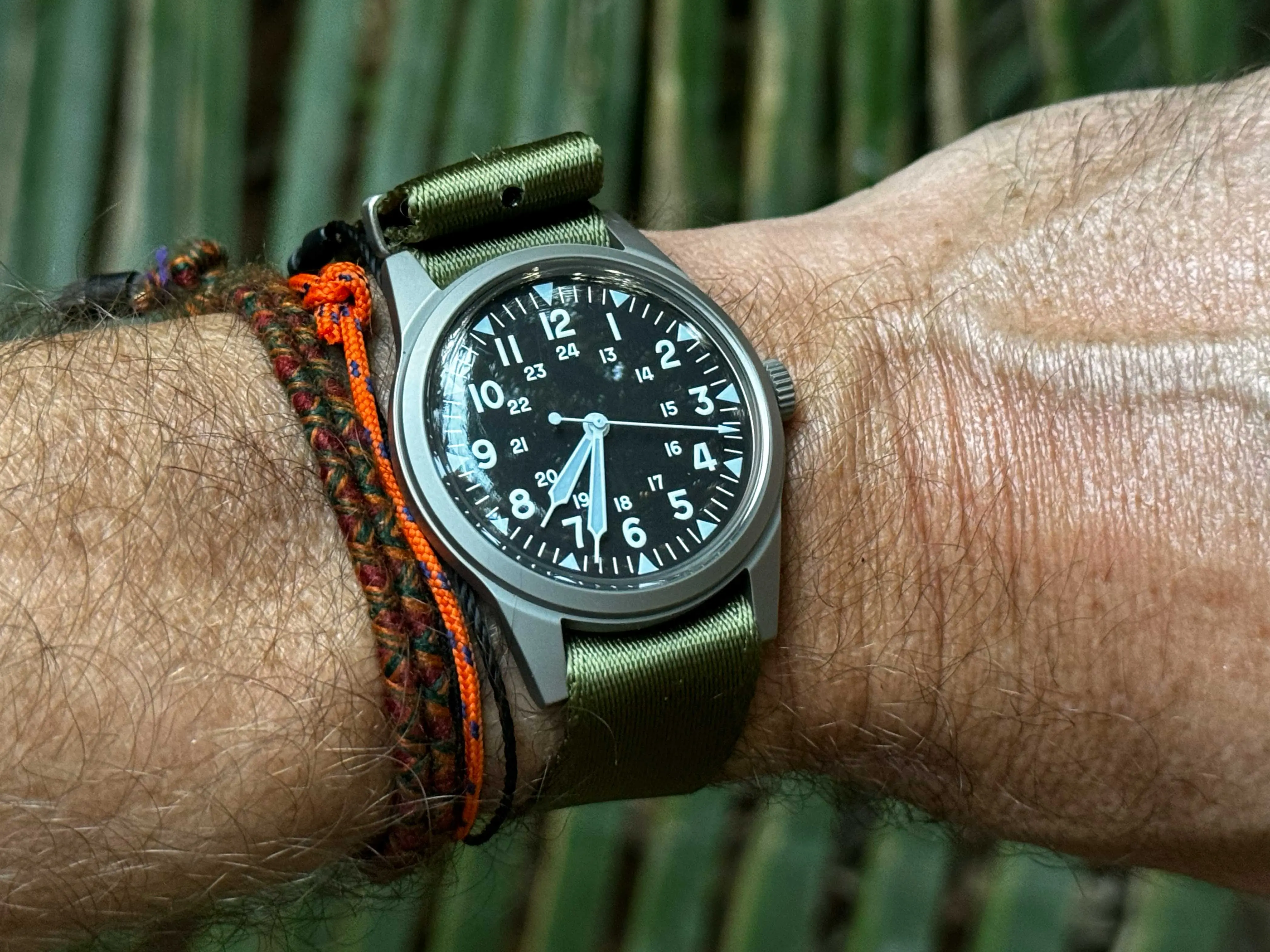 Iconic Vietnam-Era Field Watch Reissue: Benrus DTU-2A/P Review