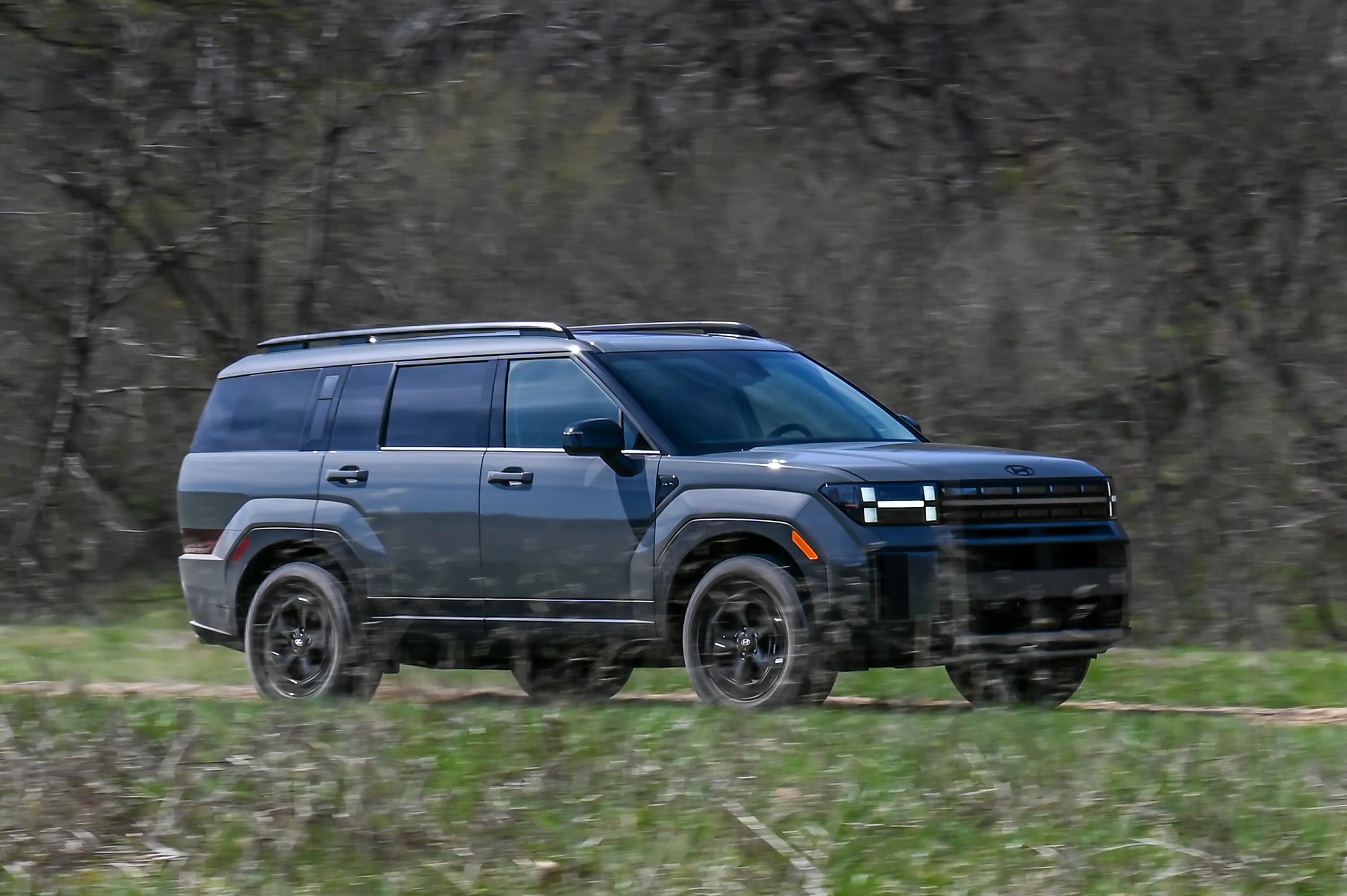 Automakers Scramble to Respond to Trump’s Tariff War