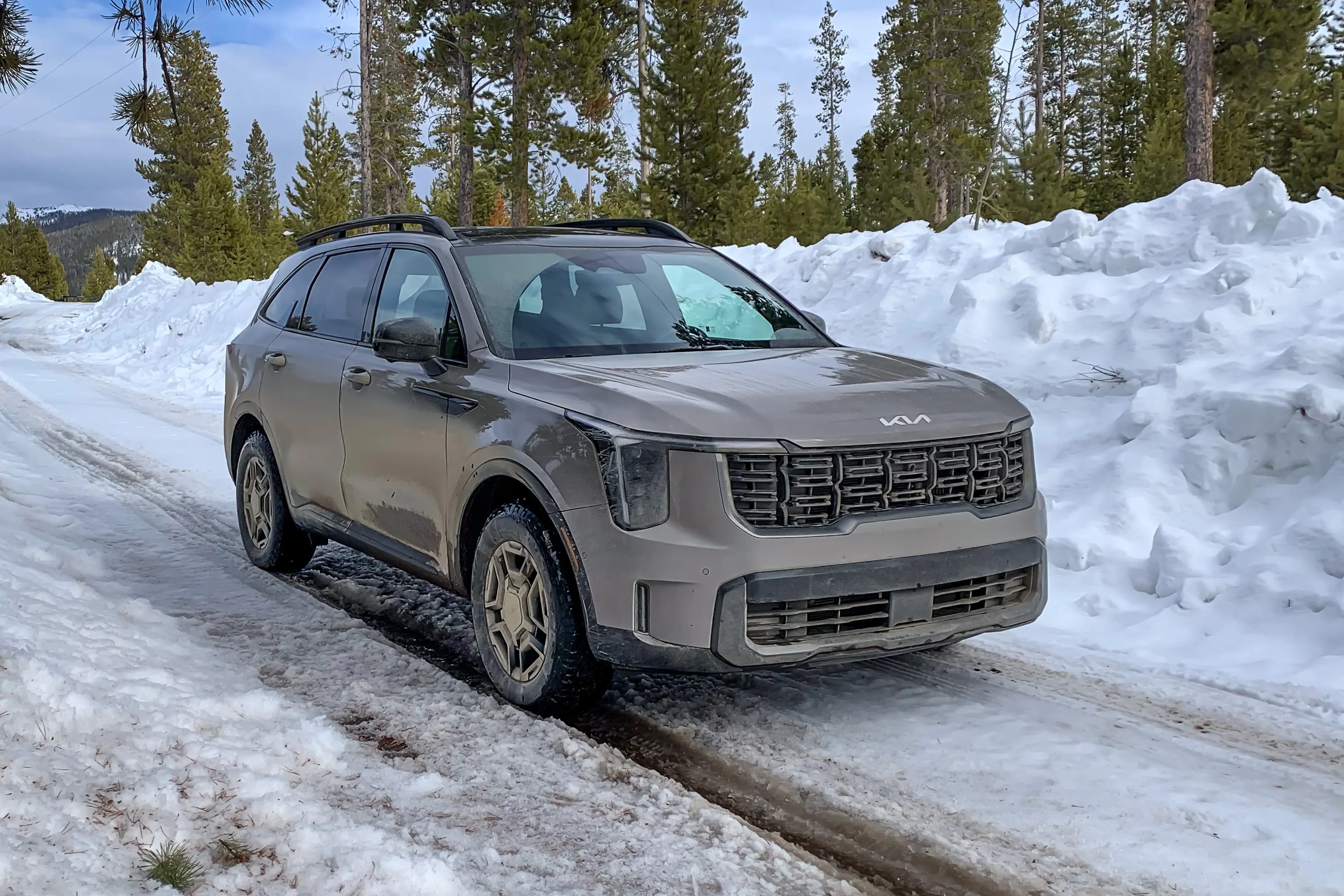 Rugged Yet Regal: 2024 Kia Sorento SX-Prestige X-Pro Review