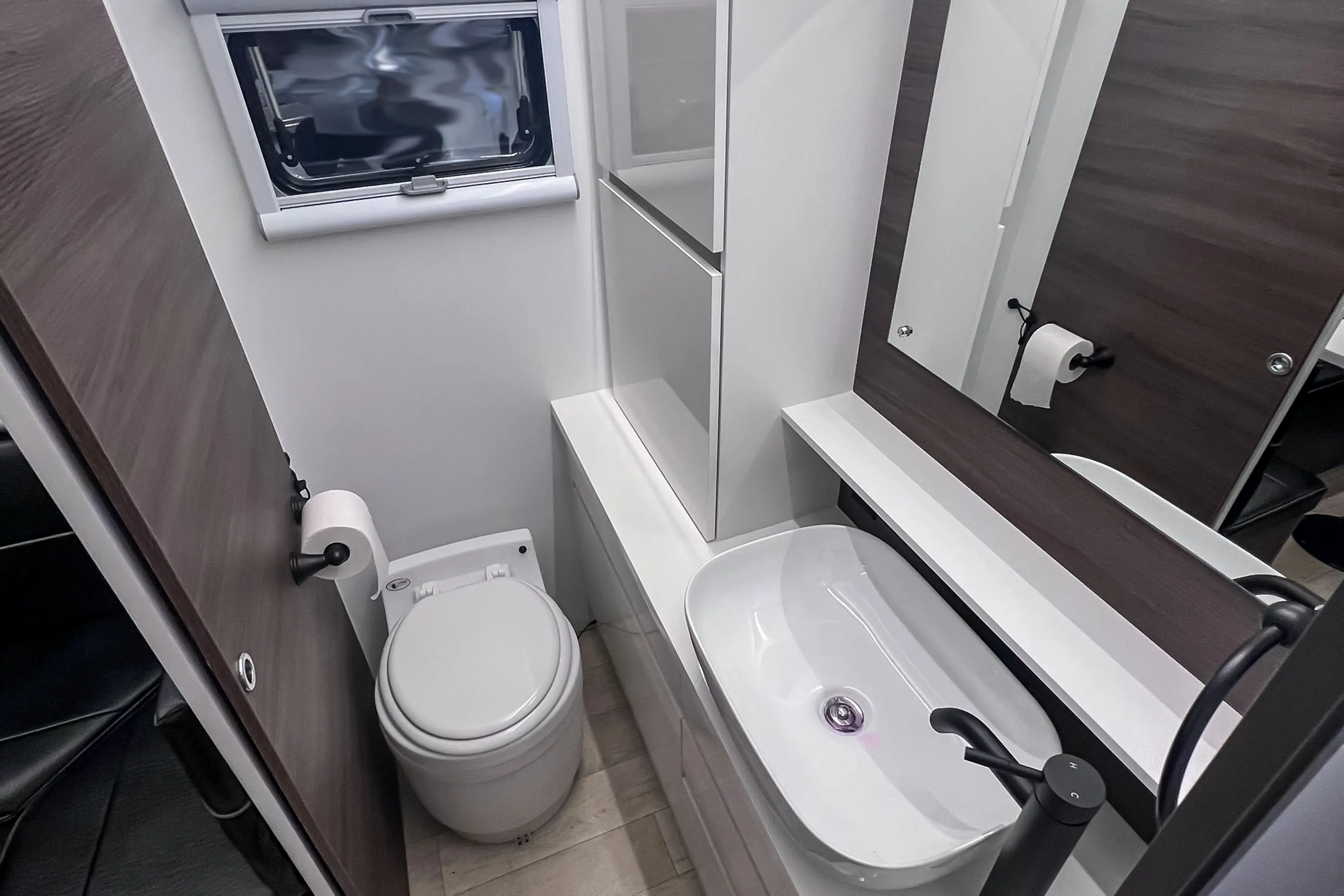 2024 Imperial Outdoors XploreRV X195