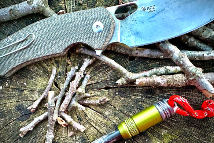 giantmouse biblio xl knife by kindling and ferro rod