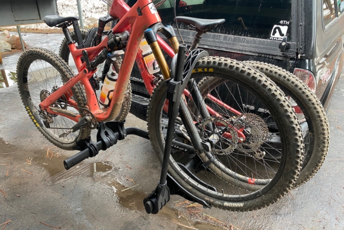 The Kuat Transfer loaded with 2 mountain bikes