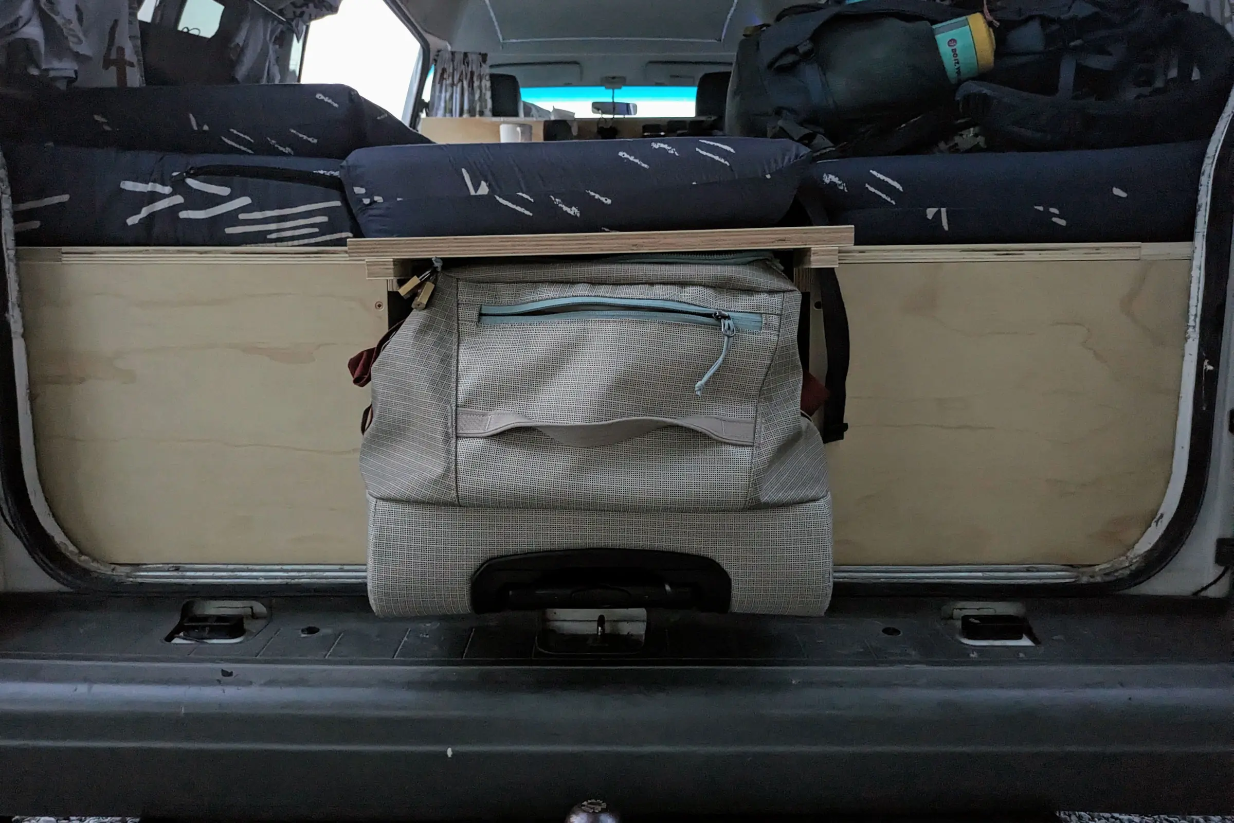 Patagonia Black Hole Wheeled Duffel 100L