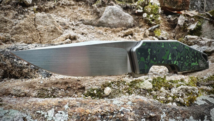 WE Knife Co. OAO knife