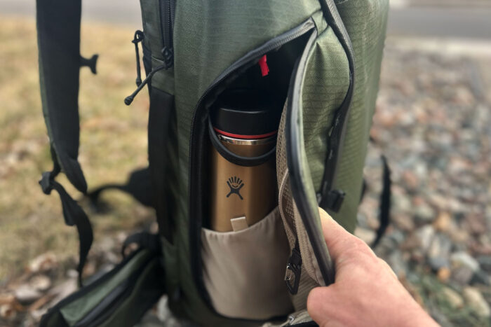 osprey archeon water bottle pocket