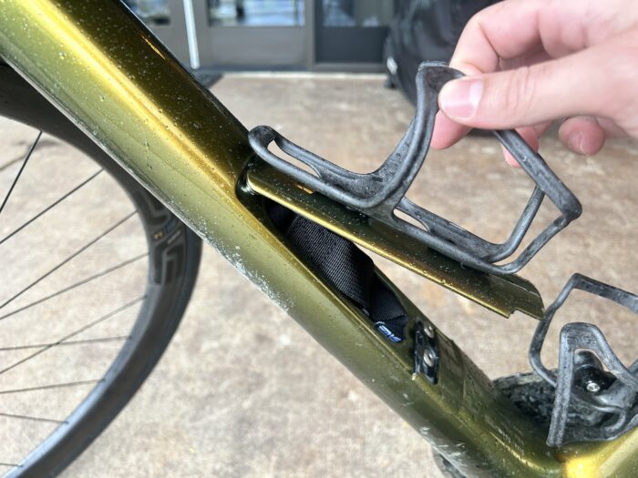 ENVE Fray endurance bike in-frame storage function.